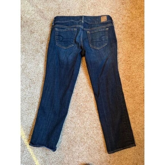 American Eagle Dark Wash Straight Leg Jeans  Denim Size 8 Artist Cropped Stretch - Picture 2 of 4